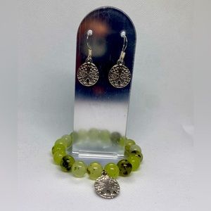 Set. Bracelet and earrings sand dollar